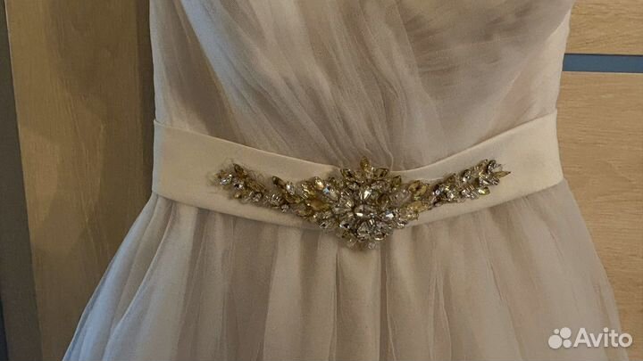 Свадебное платье 42 44 бу