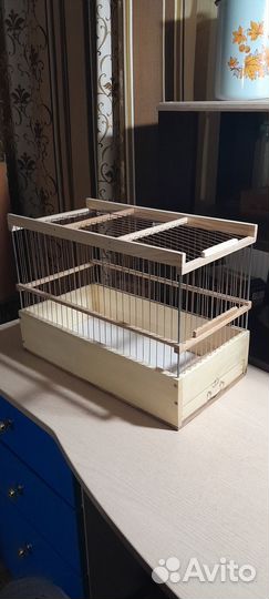 Клетка для содержания певчих птиц