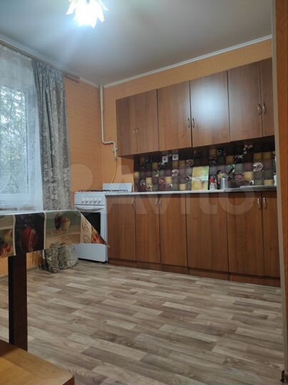 1-к. квартира, 37 м², 1/10 эт.