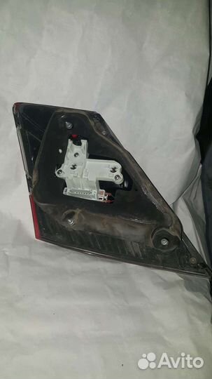 Mercedes 221 задние фонари