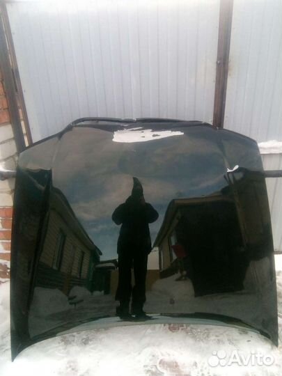 Капот на Ауди а6 с4