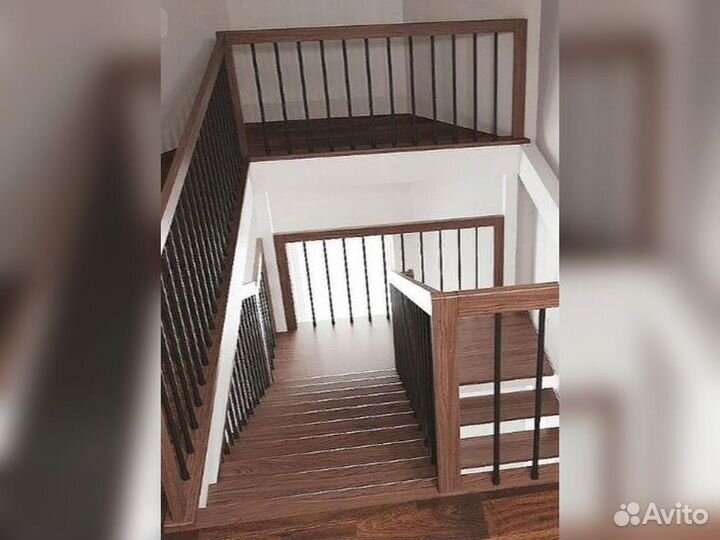 Ступени для лестниц и другие комплектующие О