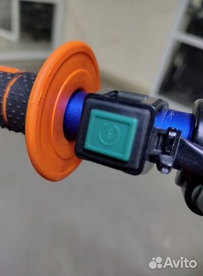 Питбайк 15-00E 17/14 – отличная проходимость и динамика