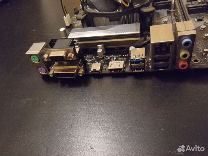 Мат. плата b365m с процессором g5600f и памятью