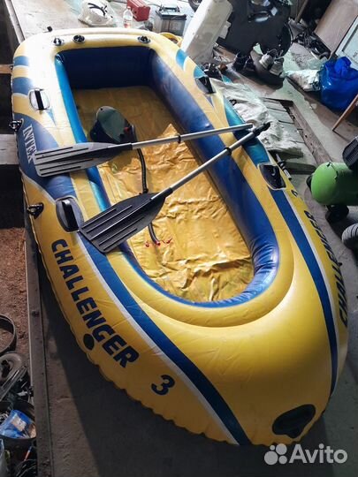 Надувная лодка