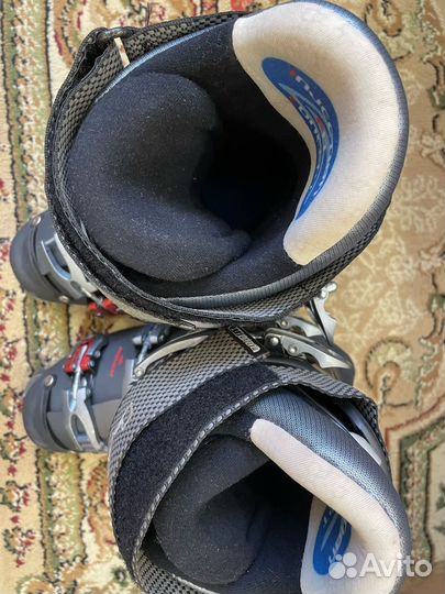 Горнолыжные ботинки