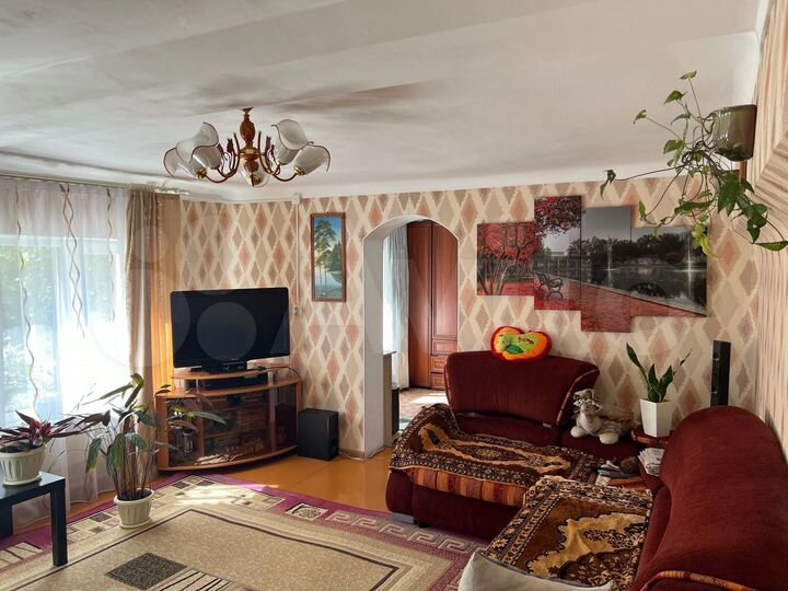 Дом 67 м² на участке 11 сот.