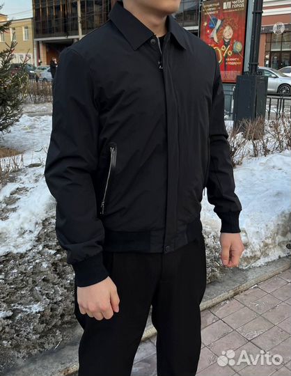 Мужская куртка с нотками утонченности