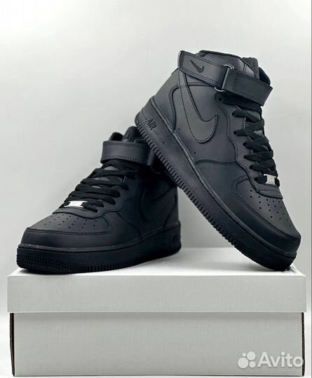 Nike Air Force 1 Mid Black