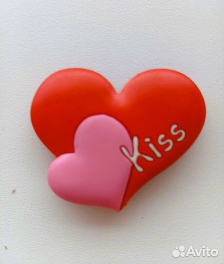 Сердечки сувенирные на магнитах в подарок