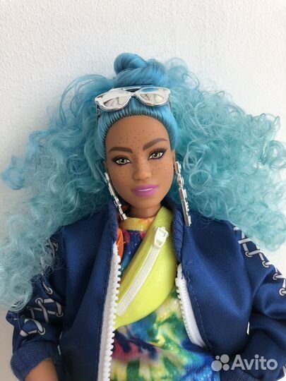 Кукла Barbie Extra