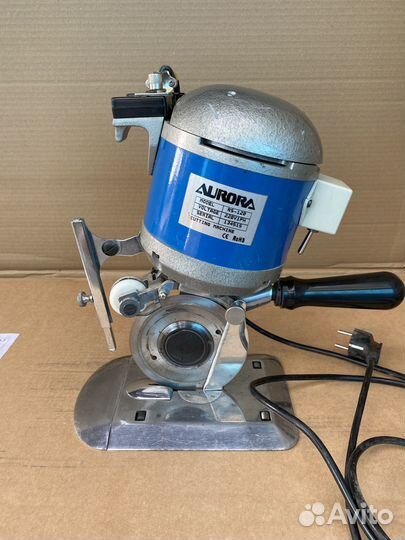 Дисковый раскройный нож