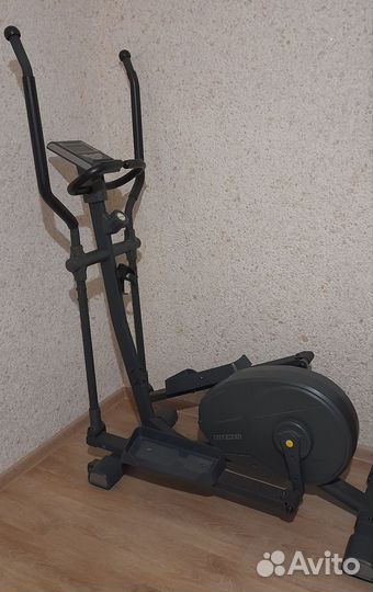 Эллиптический тренажер torneo