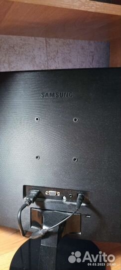 На запчасти Монитор LED Samsung, изогнутый