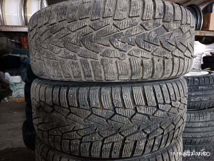 Nokian Tyres Nordman 7 215/55 R17