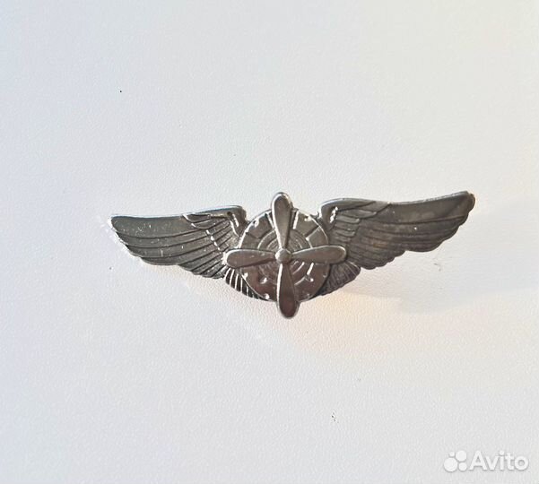 Значок Авиационные крылья