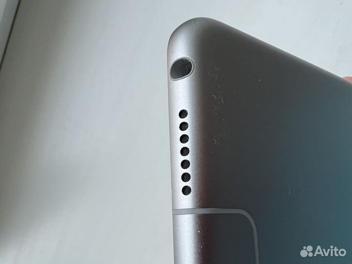 Продам iPad Pro 9.7 Wi-Fi + Cellular (нет питания)