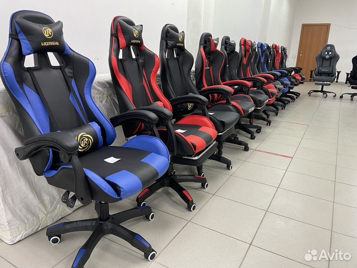 Игровое кресло компьютерное кресло