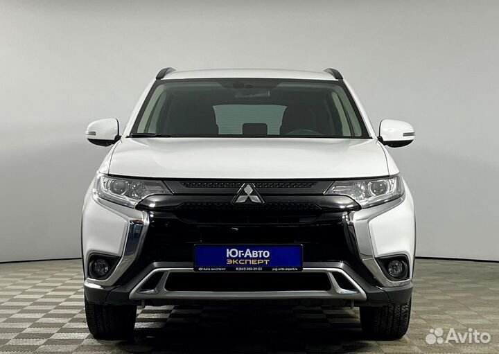 Mitsubishi Outlander 2.0 CVT, 2022, 20 860 км