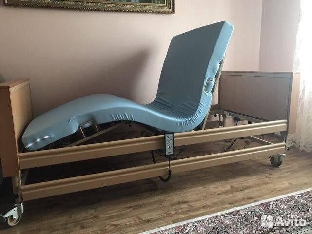 Кровать медицинская.Памперсы.Доставка