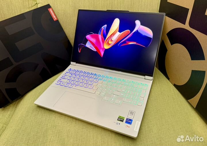 Lenovo Legion 7 slim I9 13900H RTX 4070 3.2K