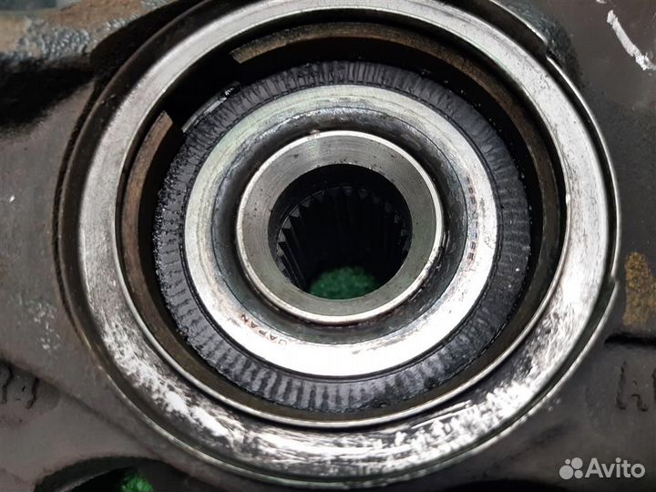 Кулак передний правый Honda Jazz 2004