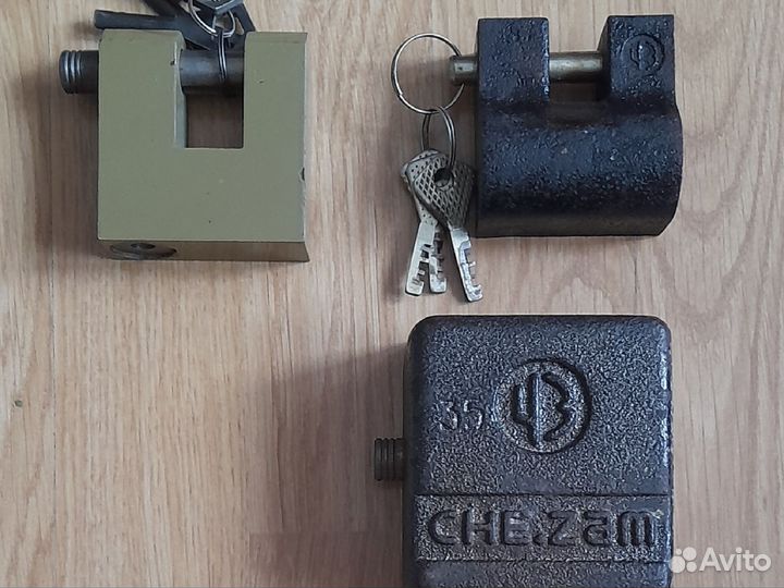 Замок навесной