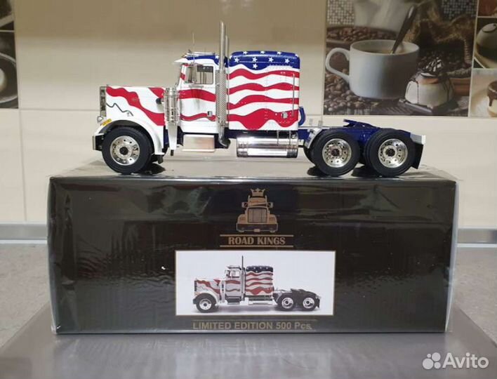 Тягач Peterbilt 359 1967 Road Kings 1:18