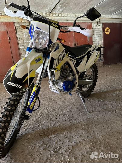 Avantis FX 250 Luc