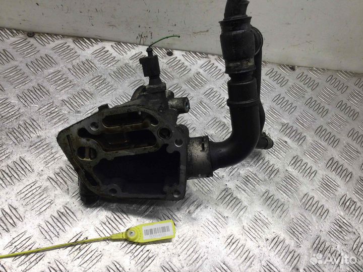 Корпус масляного фильтра Skoda Octavia AUQ