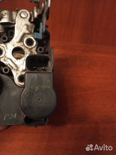 Замок боковой двери задний левый Chevrolet Lacetti