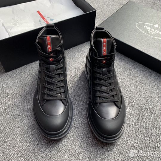 Ботинки Prada