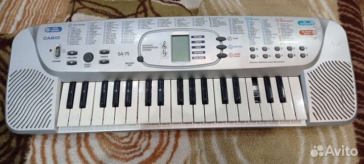 Синтезатор casio