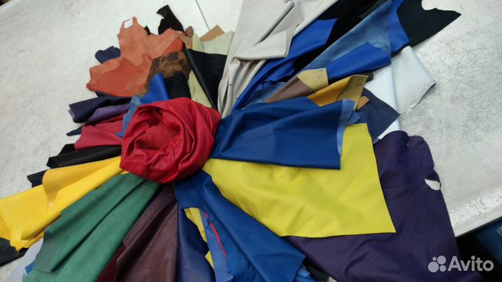 Обрезки лайки на цветы, украшения, картины в спб