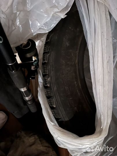 Nokian Tyres Hakkapeliitta R2 235/55 R17