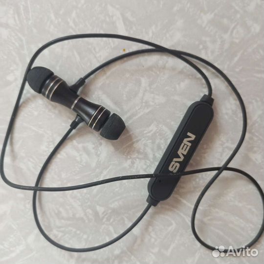 Наушники блютуз