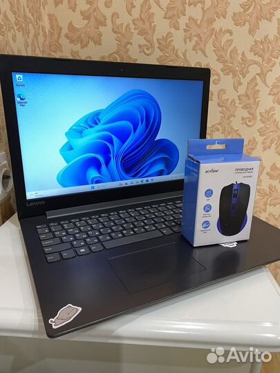Ноутбук Lenovo