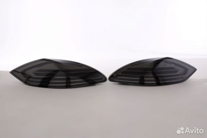 Светодиодные фонари Black на Porsche Panamera 970