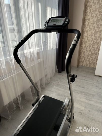 Беговая дорожка механическая