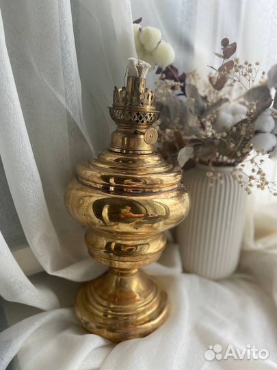 Керосиновая лампа