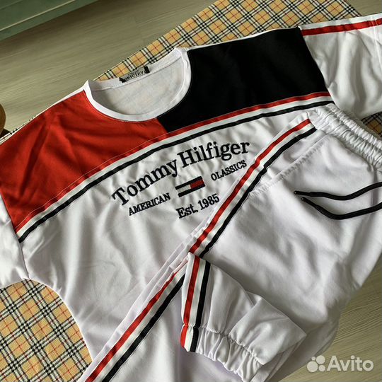 Спортивный костюм Tommy Hilfiger