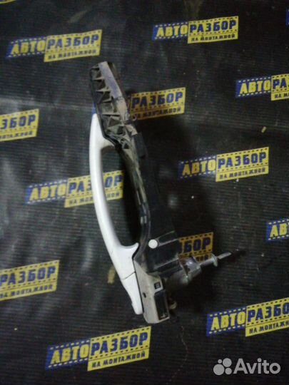 Ручка двери передняя левая Шкода Рапид