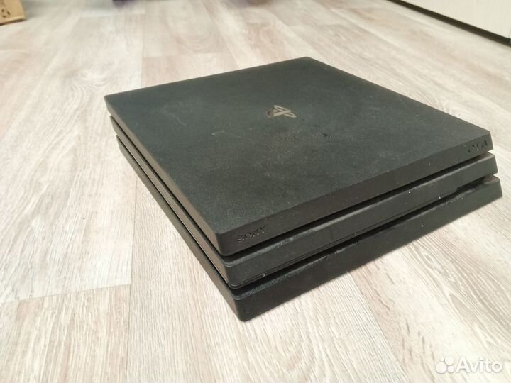 PS4 PRO в идеале + Джостик