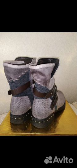 Ботинки женские 40 размер новые