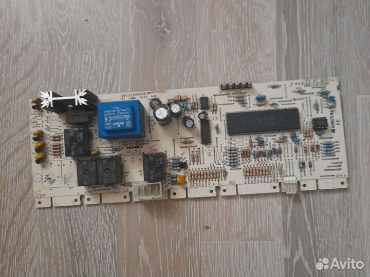 Плата с стиральной машинки аристон