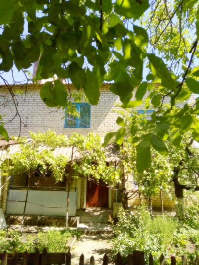 Коттедж 102 м² на участке 6 сот.