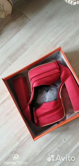 Новые туфли на платформе