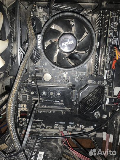 MSI B350 gaming PRO carbon + Ryzen 7 1700