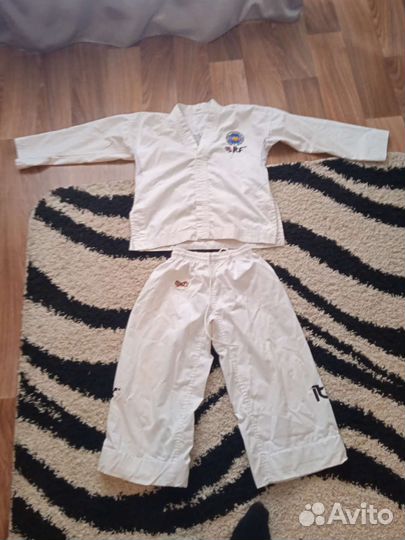 Кимоно для тхеквондо