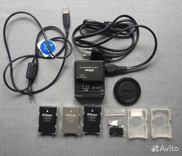 Зеркальный фотоаппарат Nikon D3000